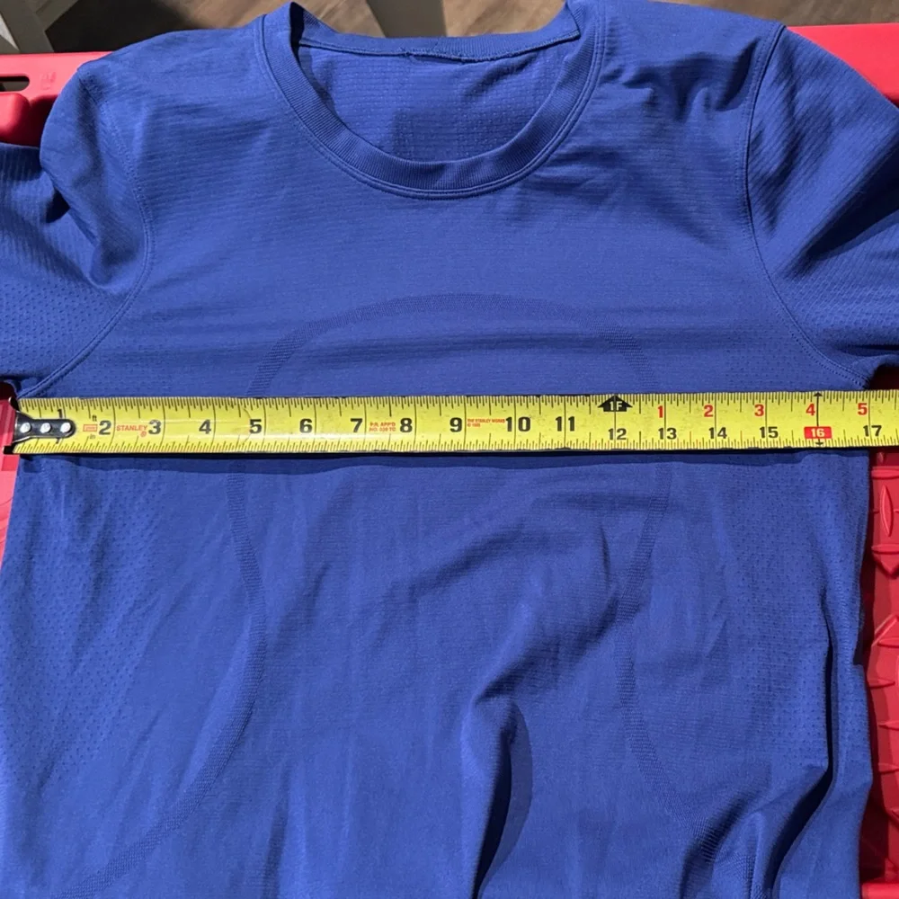 Lululemon Swiftly Relaxed-Fit Long Sleeve Tee - 6/8